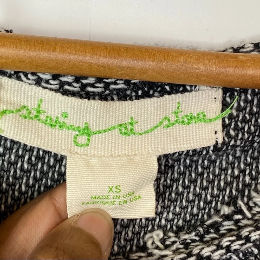EUC Staring At Stars Distressd Lace Inset Pullover